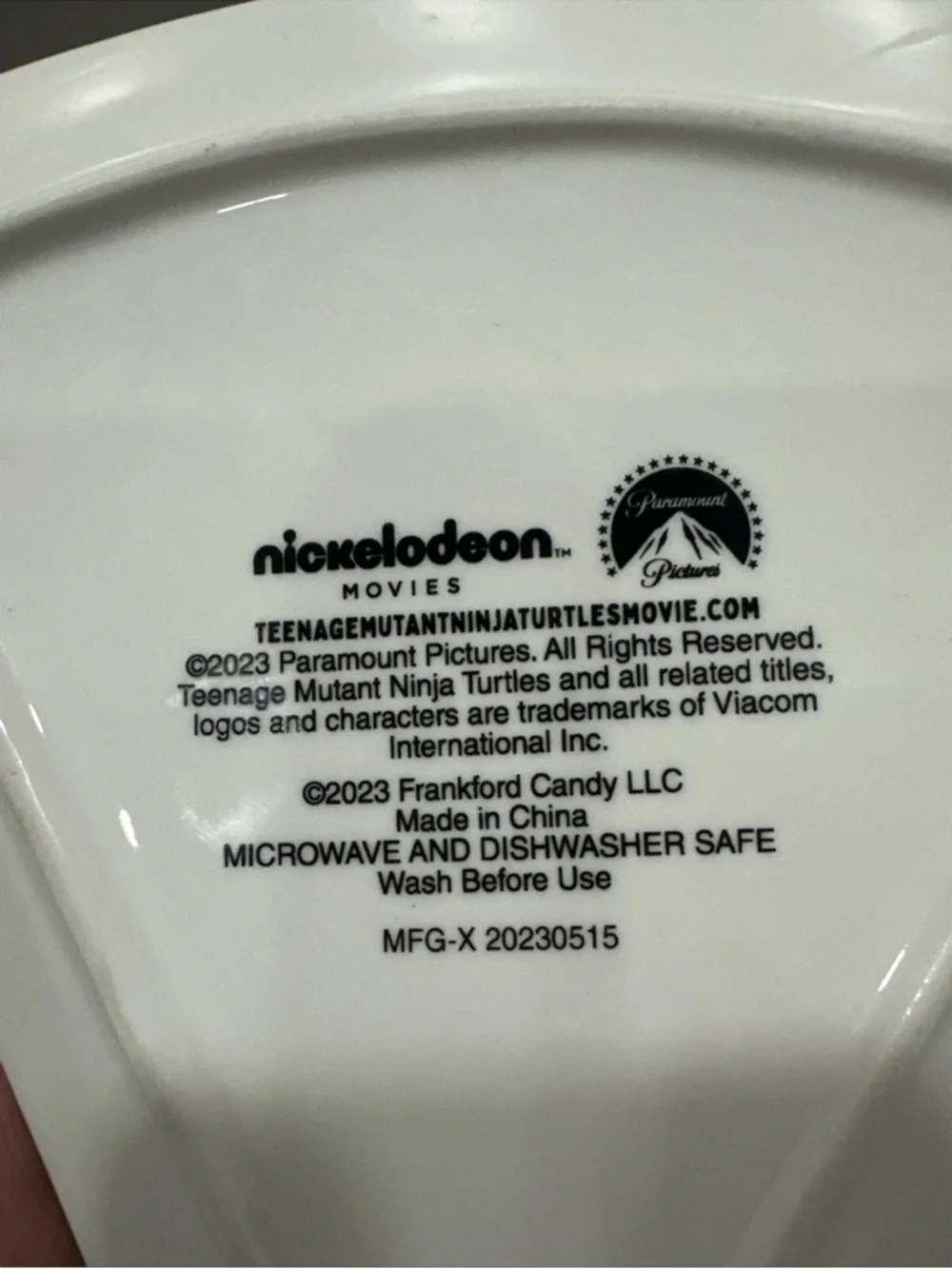 Nickelodeon~TEENAGE MUTANT NINJA TURTLES~Pizza Slice Shaped Plate 2023